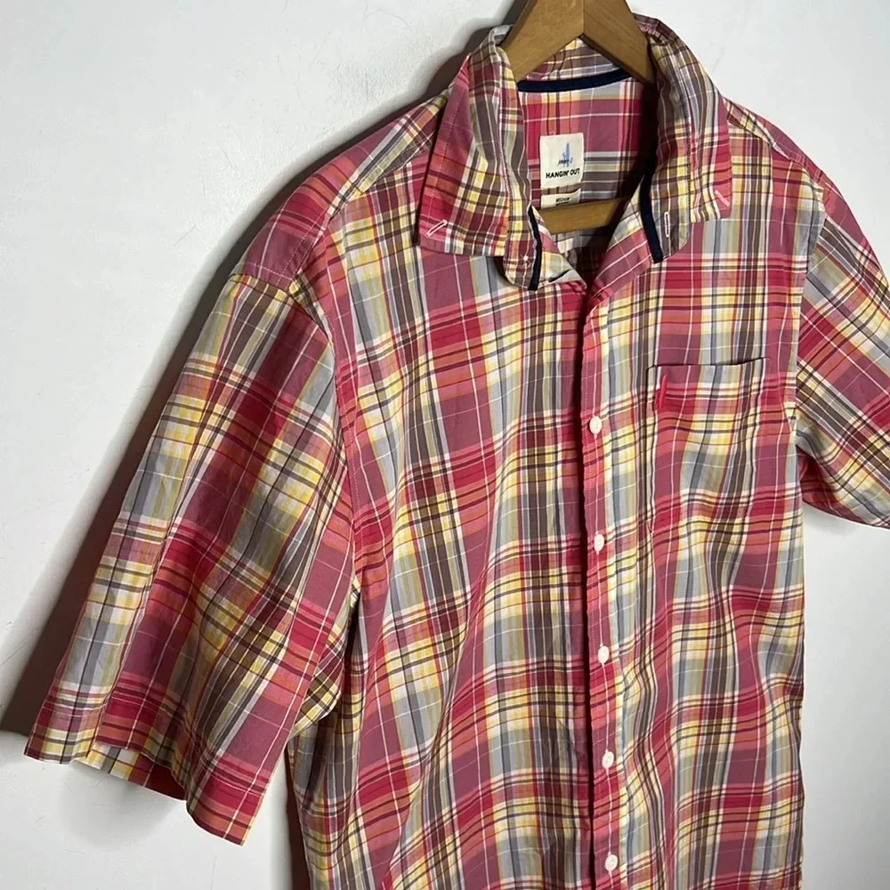 johnnie-O Hangin’ Out Mens M Pink Plaid Short Sleeve Button Down Shirt